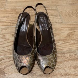 Donald Pliner sling back pumps